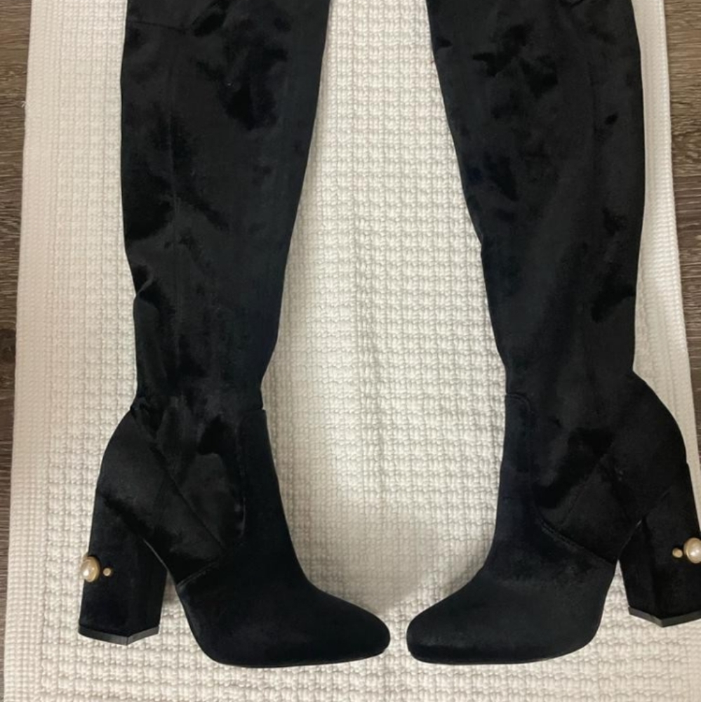 Ivanka trump high knee boots